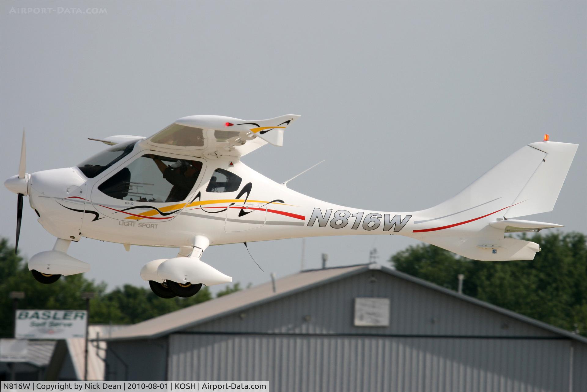 N816W, Flight Design CTLS C/N F-08-07-08, KOSH