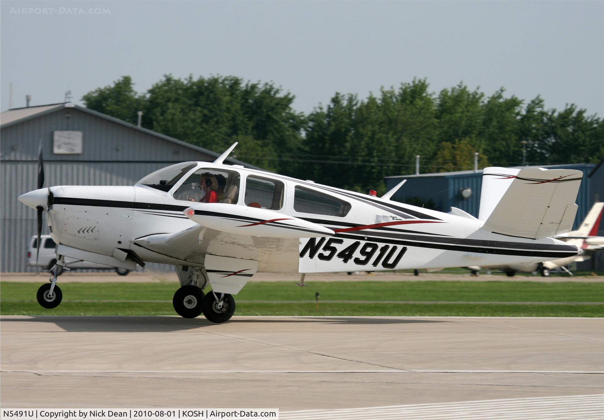 N5491U, 1967 Beech V35 Bonanza C/N D-8584, KOSH