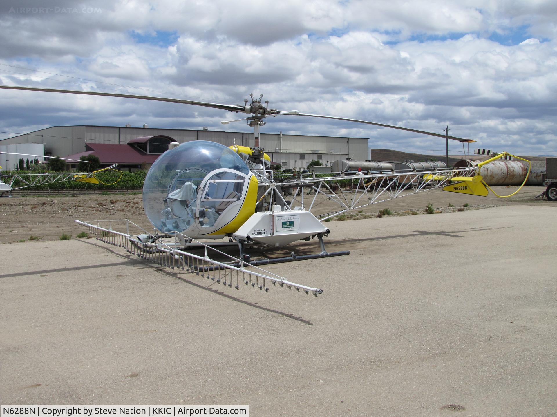 N6288N, 1968 Bell 47G-5 C/N 7888, Soilserv/John Pryor Wilbur-Ellis 1968 Bell 47G-5 sprayer