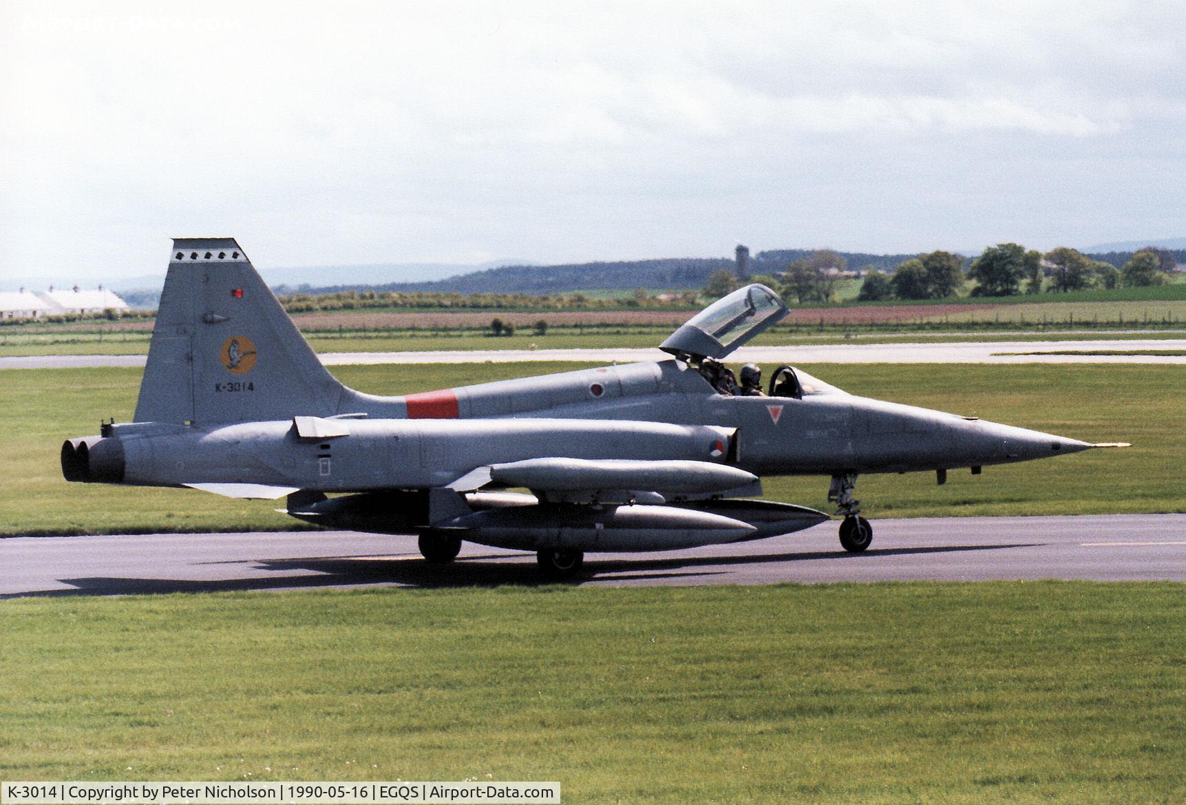 K-3014, 1970 Canadair NF-5A Freedom Fighter C/N 3014, NF-5A of 314 Squadron Royal Netherlands Air Force taxying to the active runway at RAF Lossiemouth in May 1990.