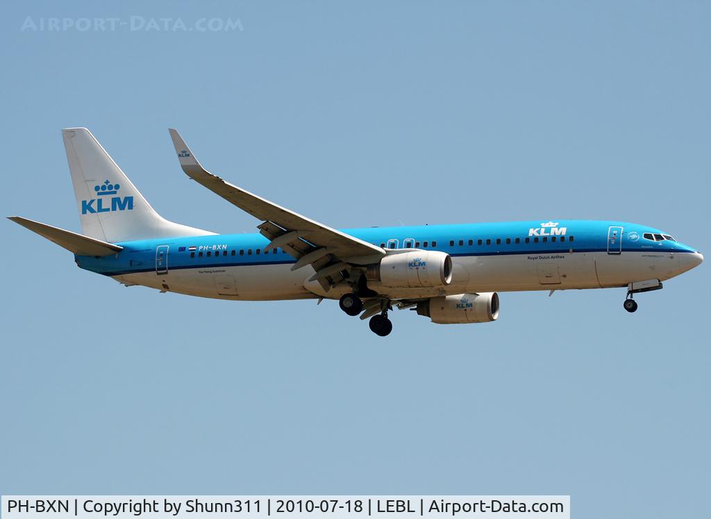 PH-BXN, 2000 Boeing 737-8K2 C/N 30356, Landing rwy 25R