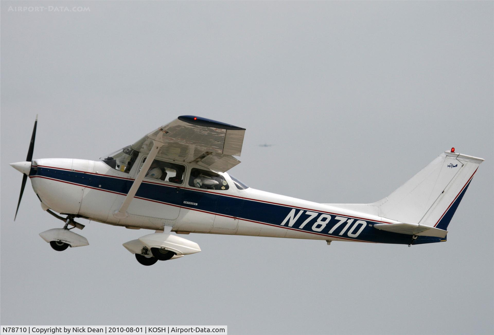 N78710, 1968 Cessna 172K Skyhawk C/N 17257726, KOSH