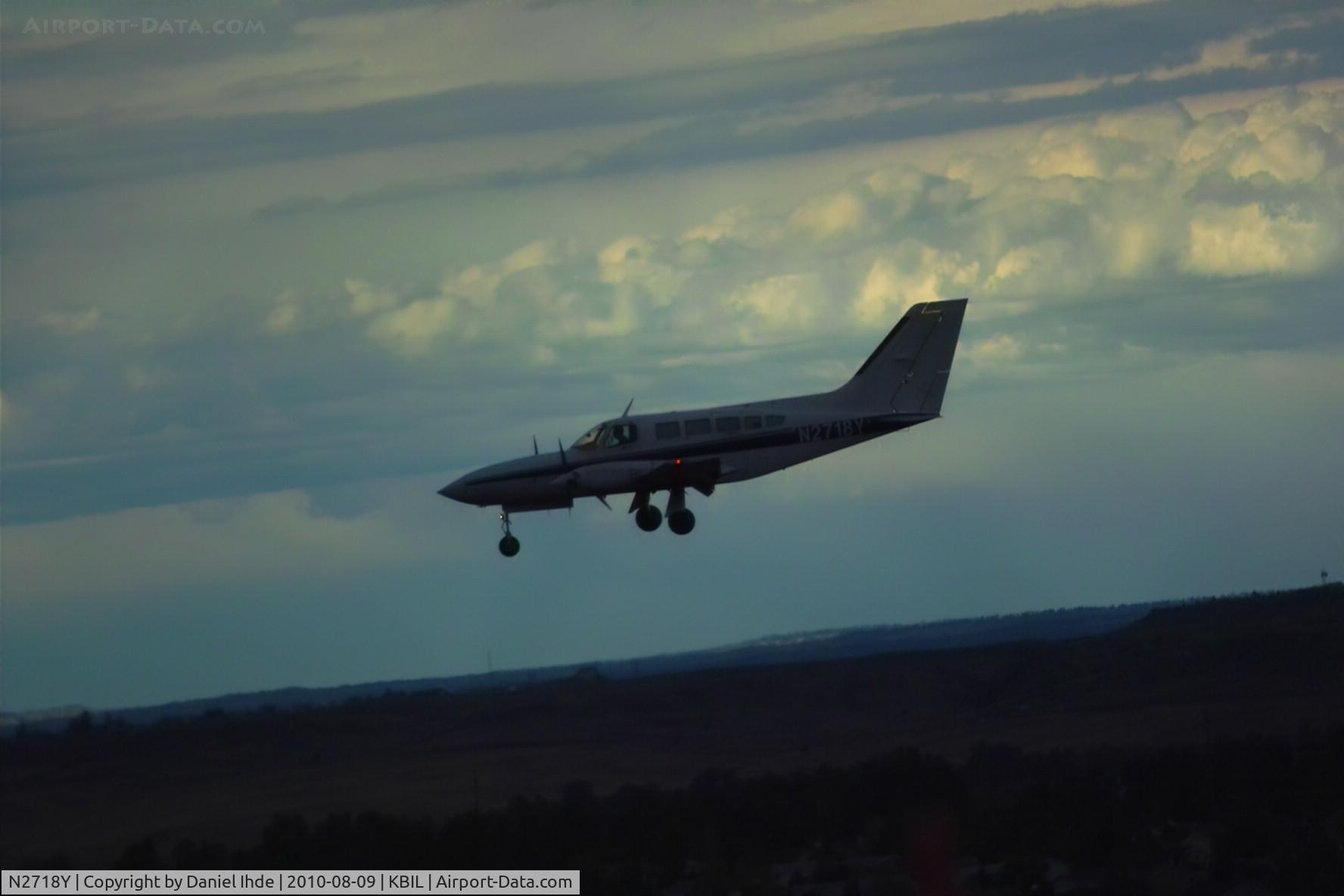 N2718Y, 1979 Cessna 402C C/N 402C0232, Cessna 402