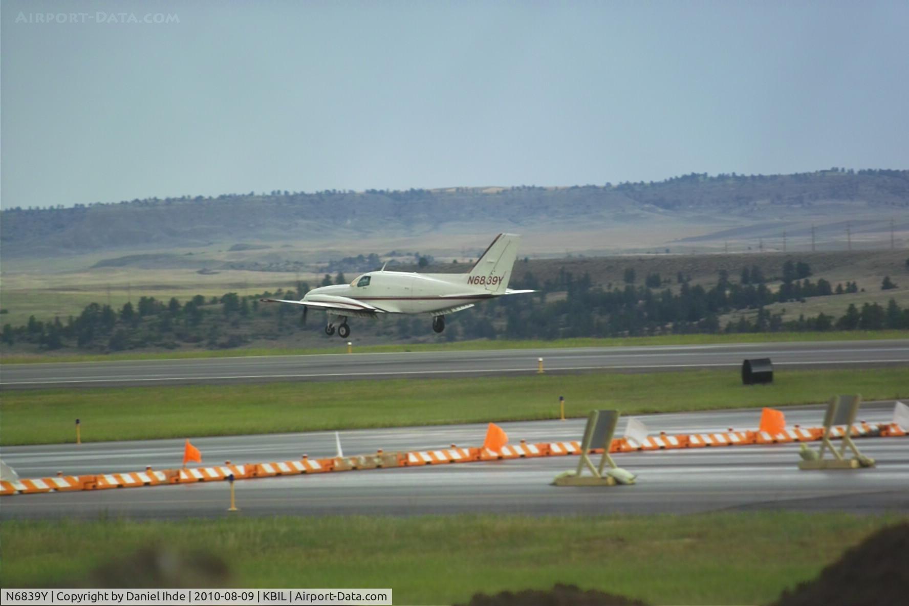 N6839Y, 1981 Cessna 402C C/N 402C0481, Cessna 402
