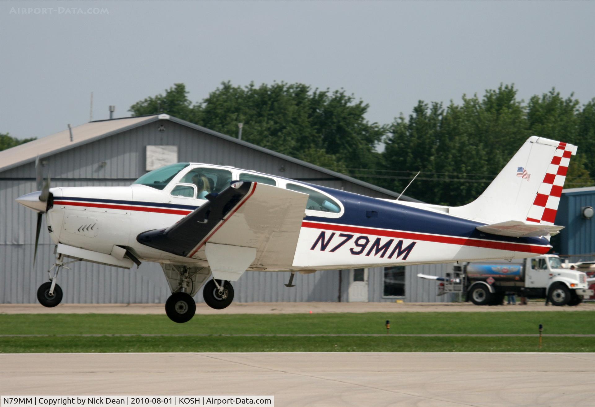 N79MM, 1969 Beech E33C Bonanza C/N CJ-21, KOSH