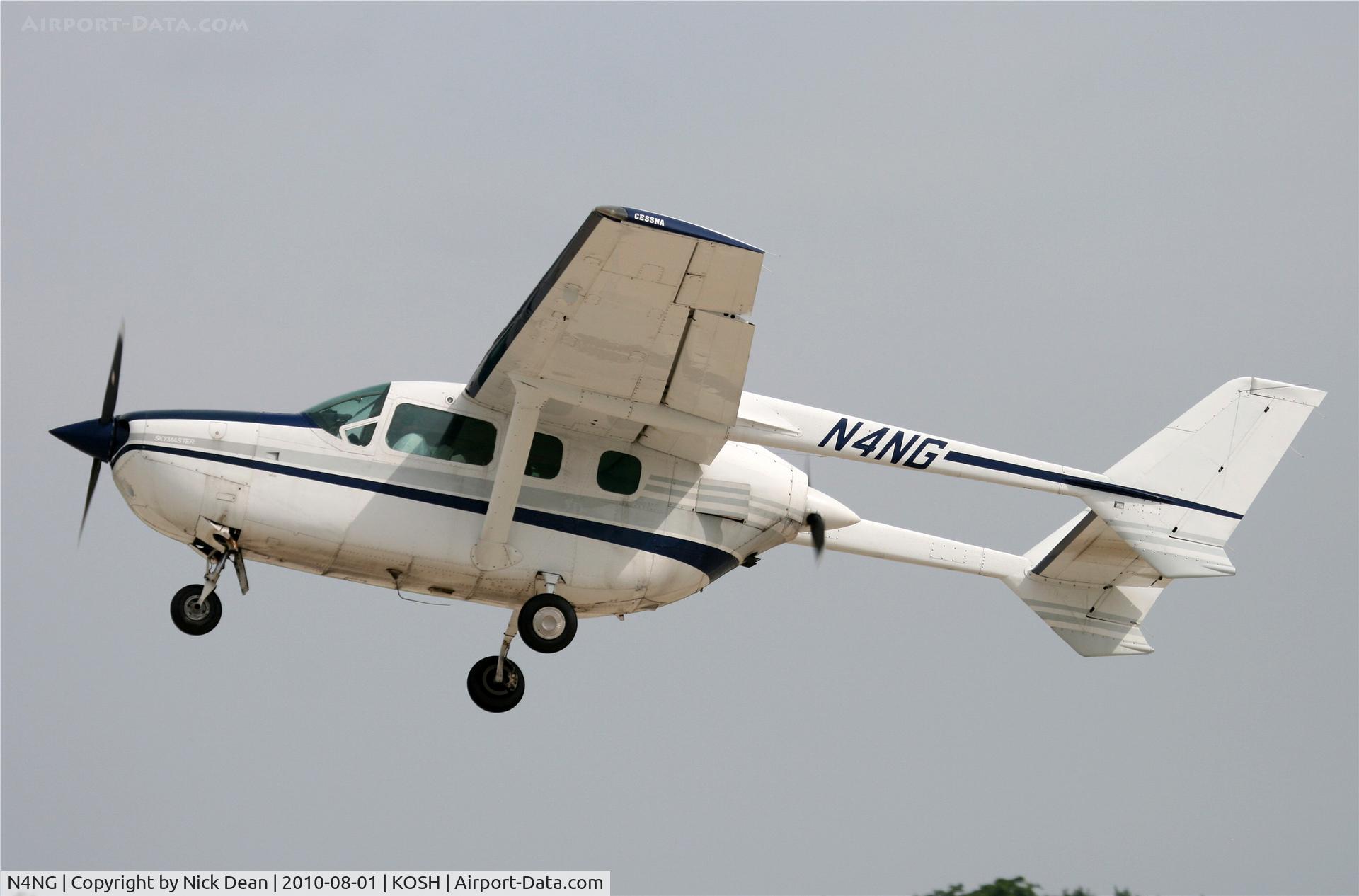 N4NG, Cessna 337 Super Skymaster C/N 337-01787, KOSH