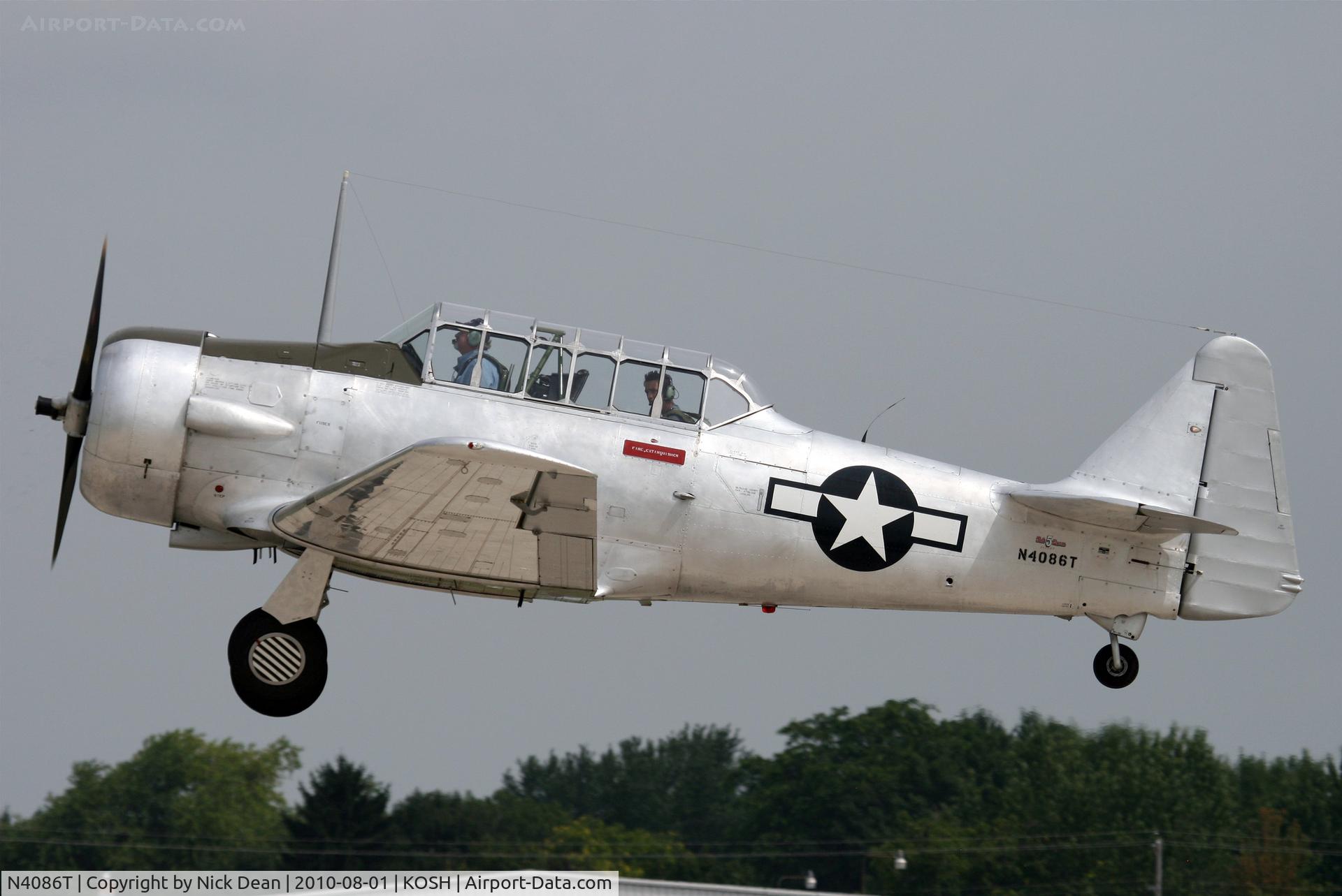 N4086T, North American AT-6D C/N 42-86068, KOSH More incorrect c/n data from the FAA the correct c/n for this airframe is 88-17849
