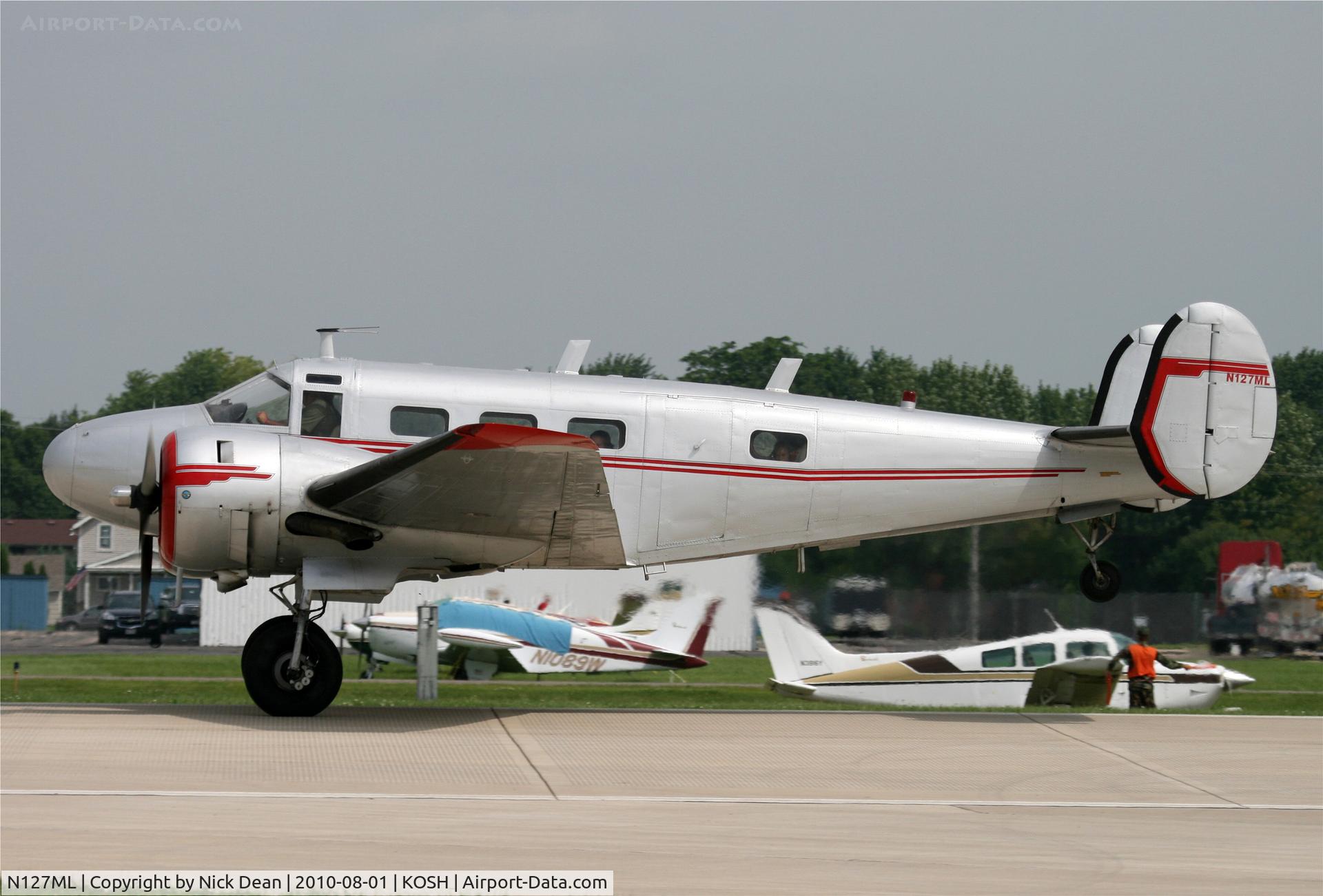 N127ML, 1946 Beech D18S C/N A-212, KOSH