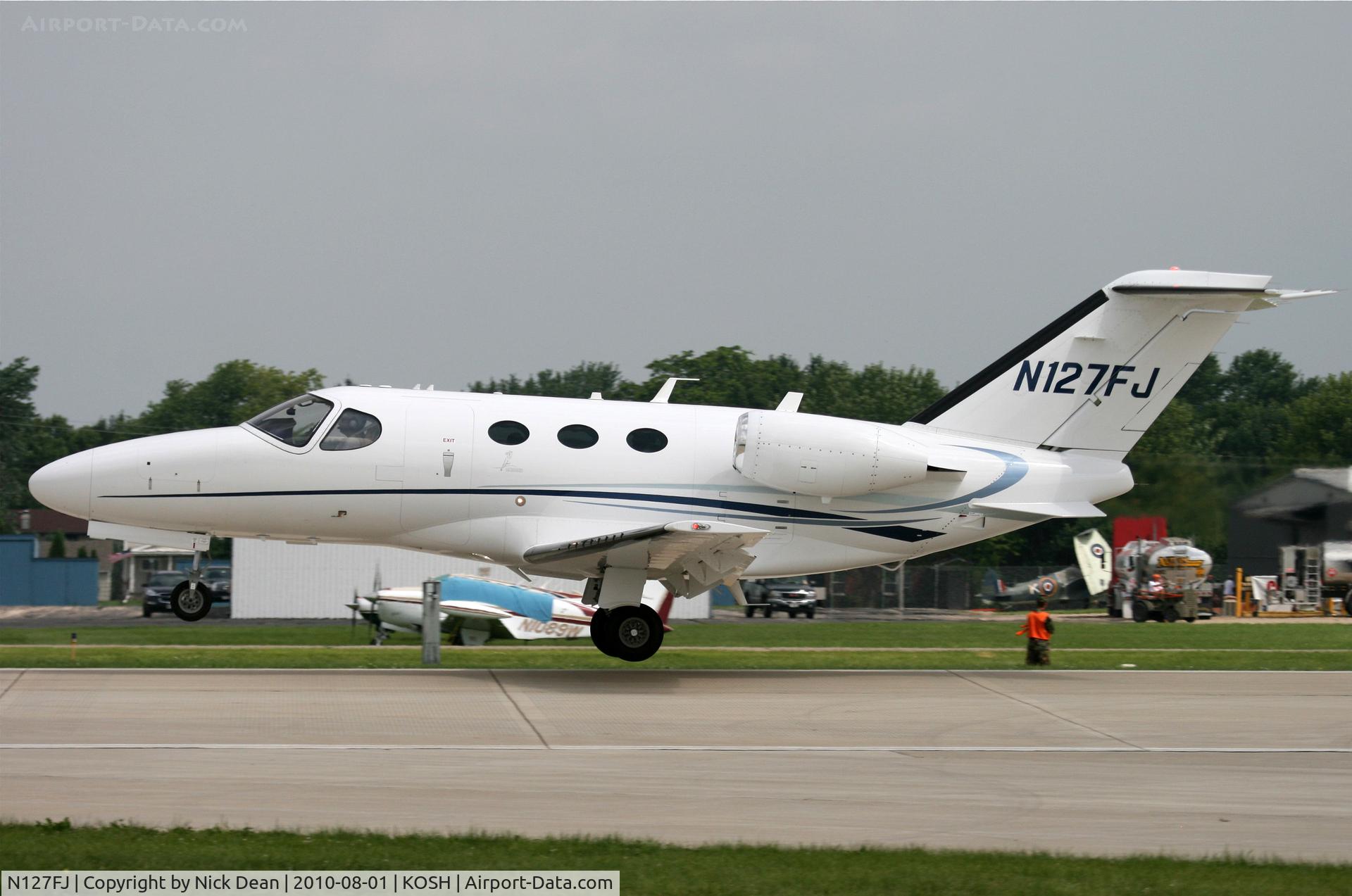 N127FJ, 2009 Cessna 510 Citation Mustang Citation Mustang C/N 510-0279, KOSH