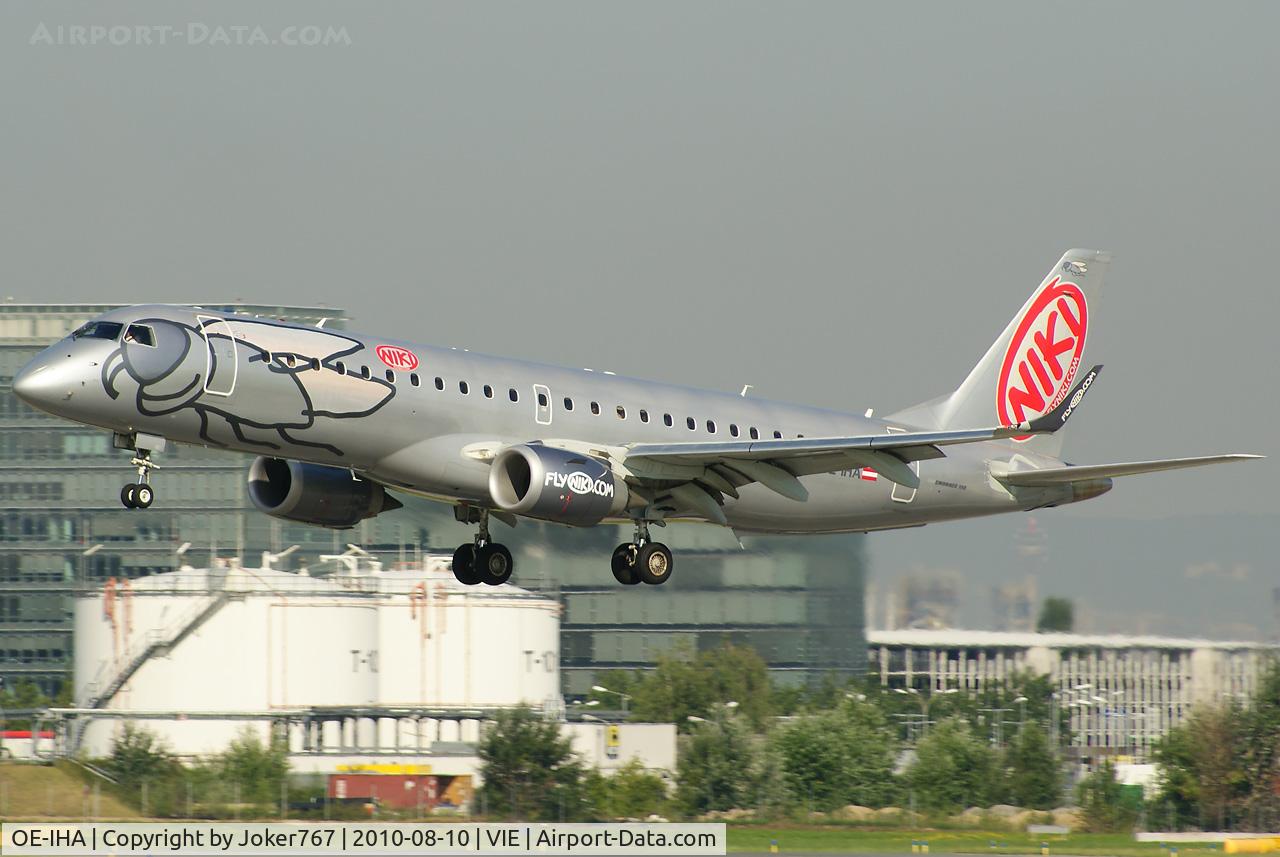 OE-IHA, 2009 Embraer 190LR (ERJ-190-100LR) C/N 19000285, NIKI
