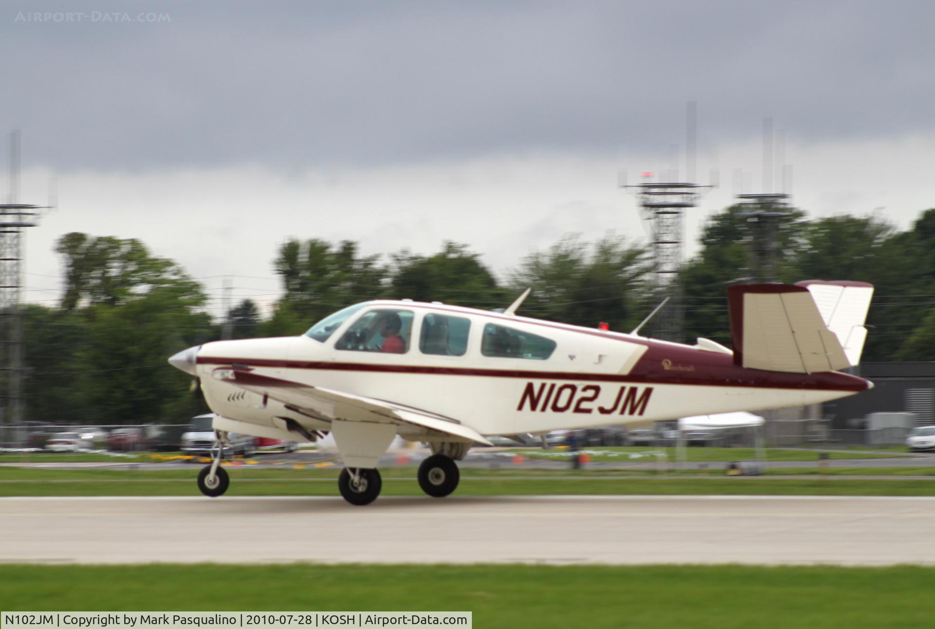 N102JM, 1979 Beech V35B Bonanza C/N D-10216, Beech V35B