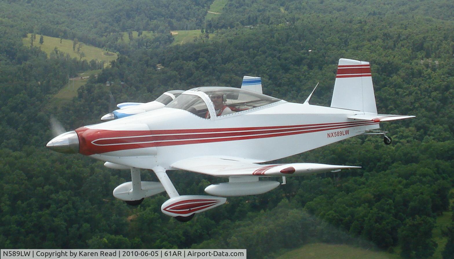 N589LW, 1975 Thorp T-18 Tiger C/N 589, N589LW over the valley