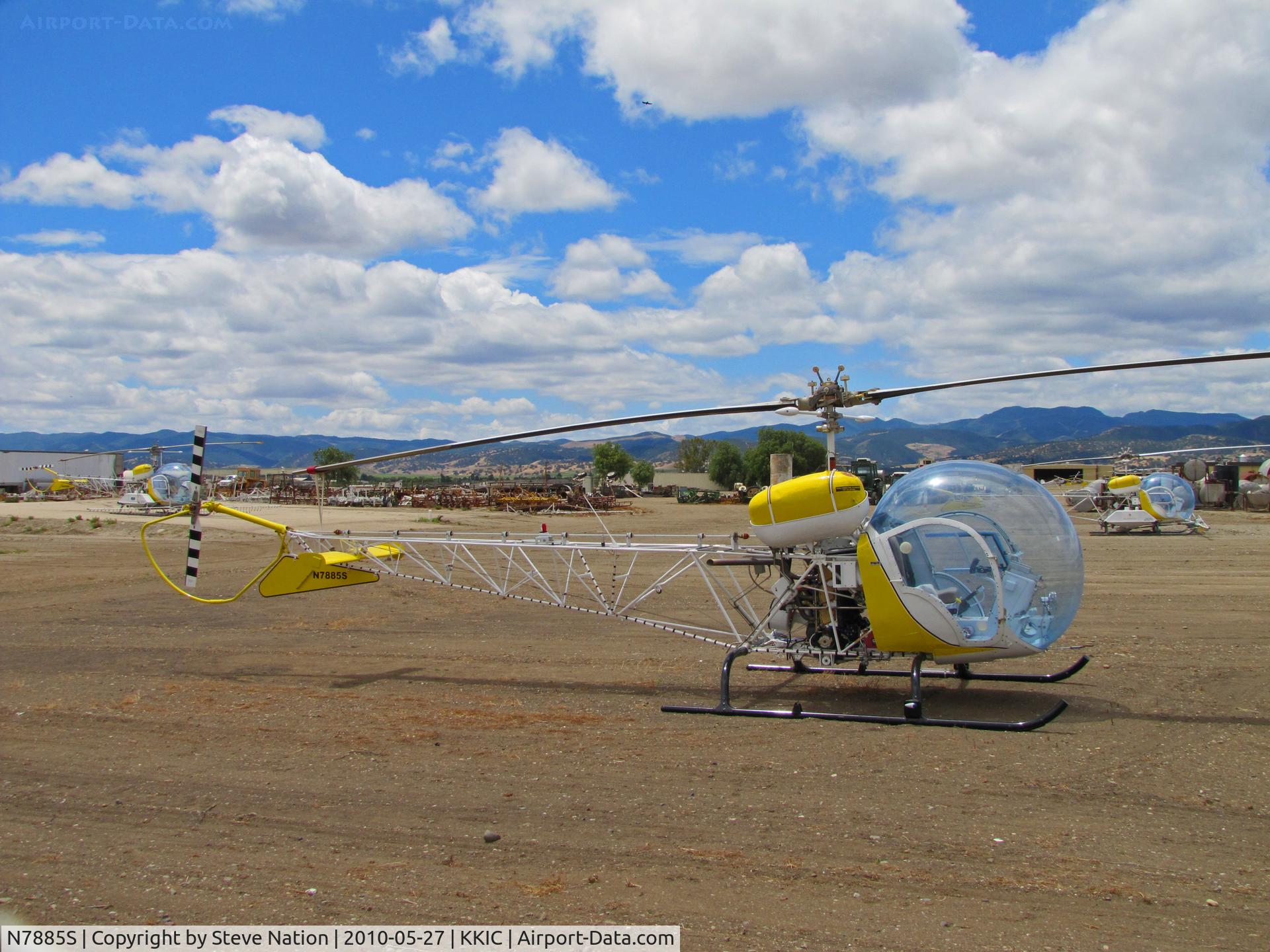 N6315D, 1982 Nanchang CJ-6A C/N 3832018, Wilbur-Ellis 1967 Bell 47G-5 off of 1200 hour maintenance minus titles, tank and spray gear
