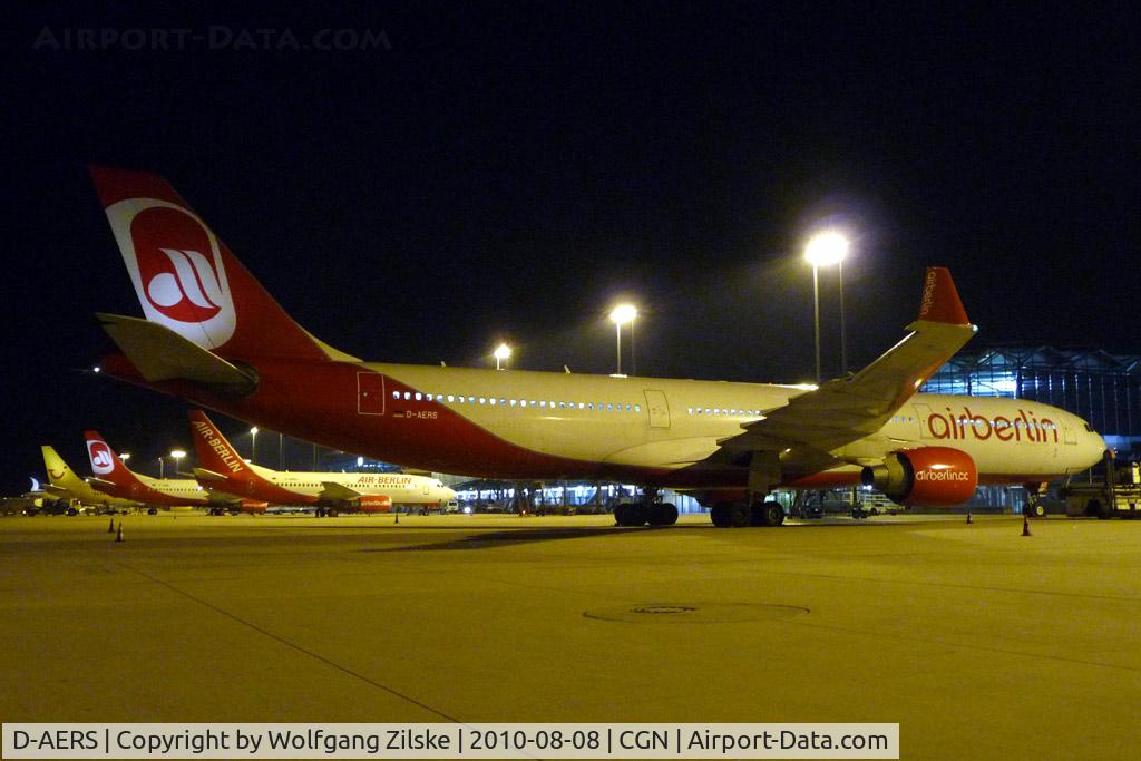 D-AERS, 1997 Airbus A330-322 C/N 171, visitor