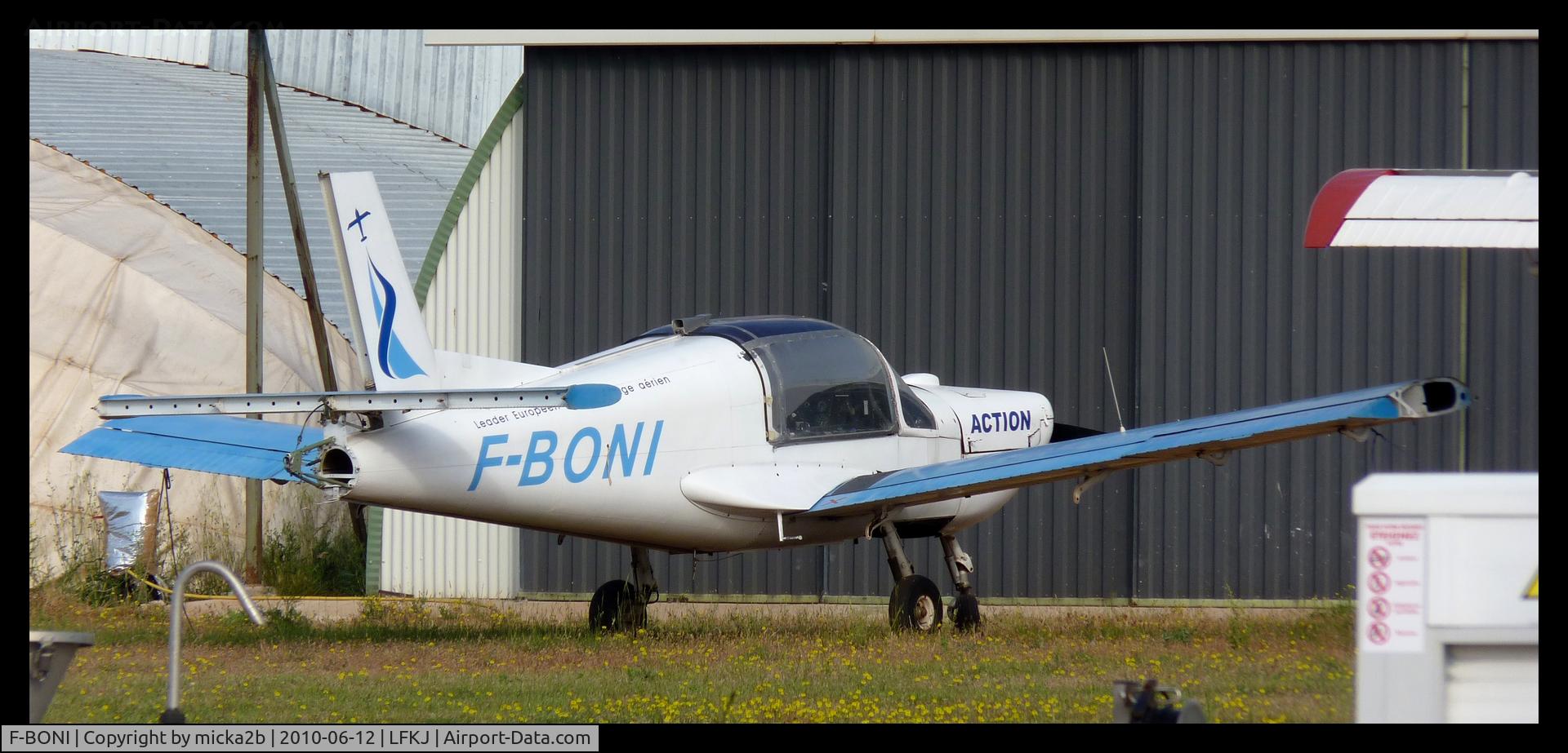 F-BONI, Socata MS-893A Rallye Commodore 180 C/N 10691, Parked.