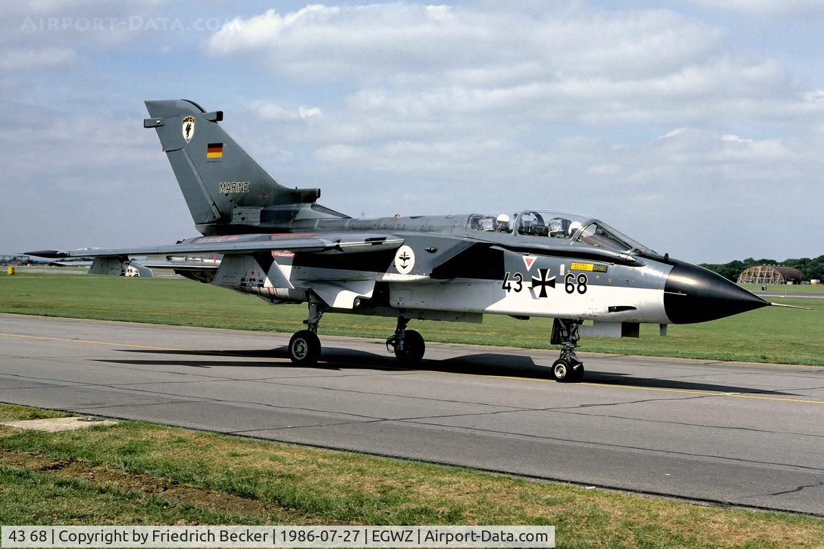 43 68, Panavia Tornado IDS C/N 179/GS041/4068, taxying to the flightline