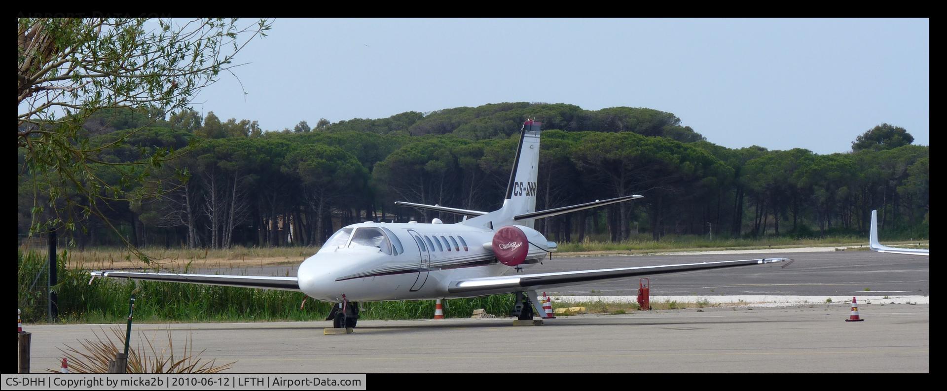 CS-DHH, 2002 Cessna 550 Citation Bravo C/N 550-1043, Parked.
