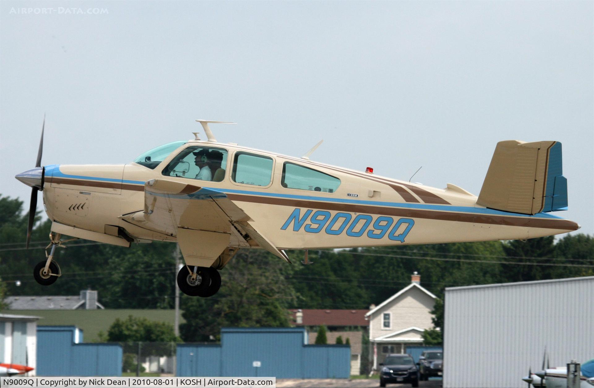 N9009Q, 1970 Beech V35B Bonanza C/N D-9169, KOSH