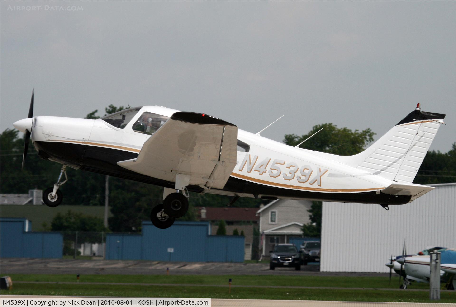 N4539X, 1975 Piper PA-28-151 C/N 28-7615026, KOSH