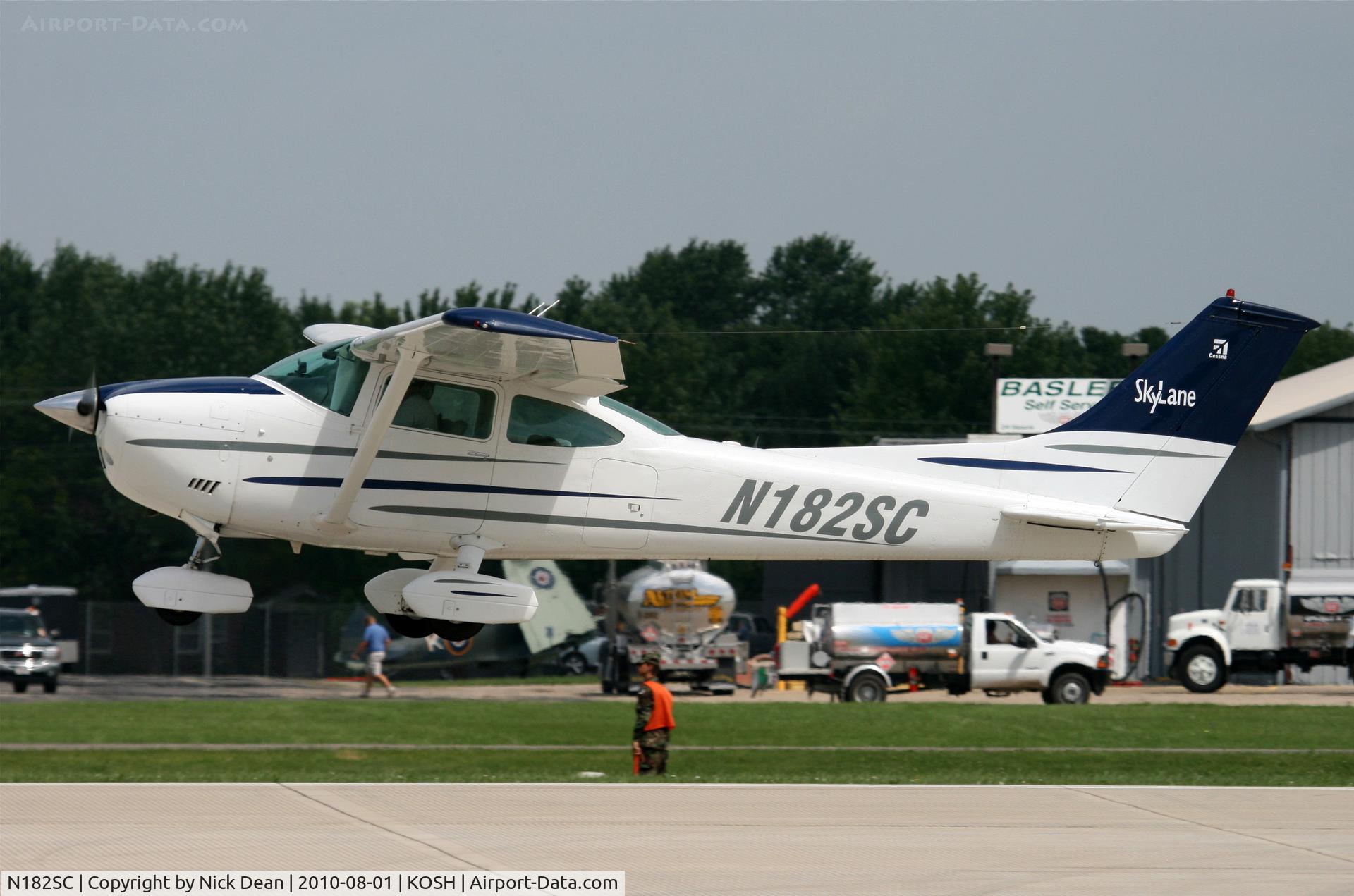 N182SC, 1974 Cessna 182P Skylane C/N 18262864, KOSH