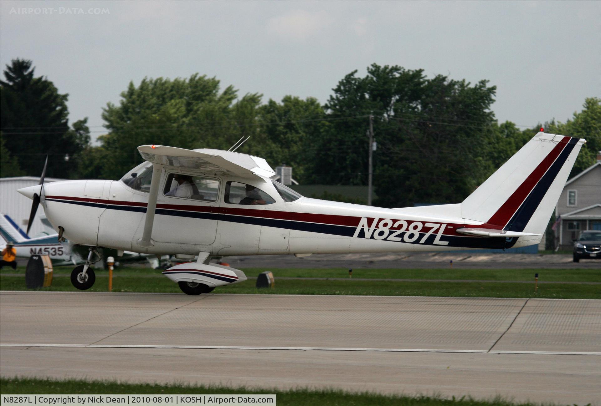 N8287L, 1967 Cessna 172H C/N 17256487, KOSH