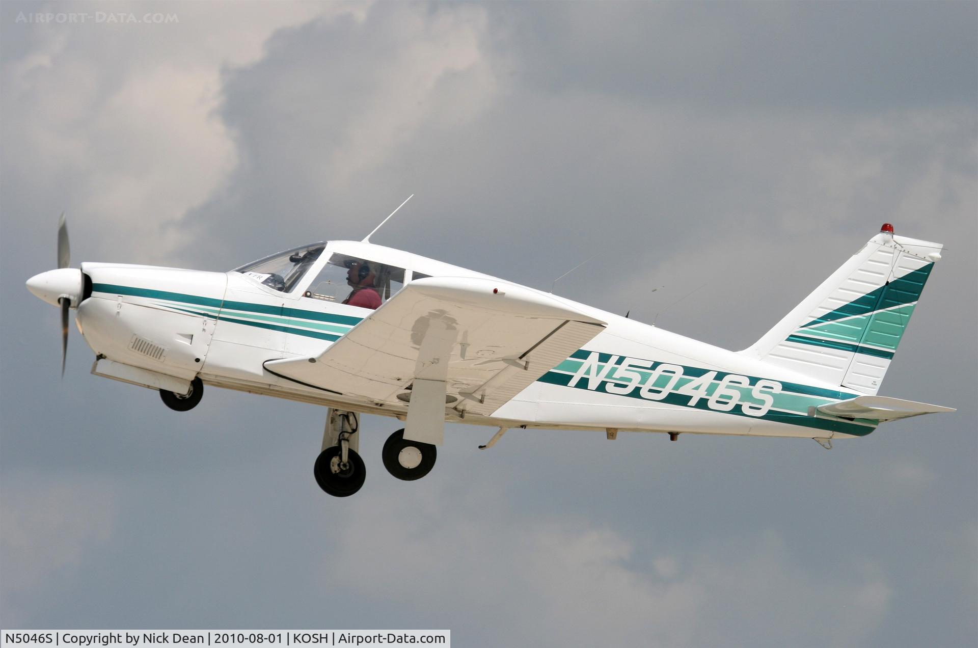 N5046S, 1970 Piper PA-28R-200 C/N 28R-35792, KOSH