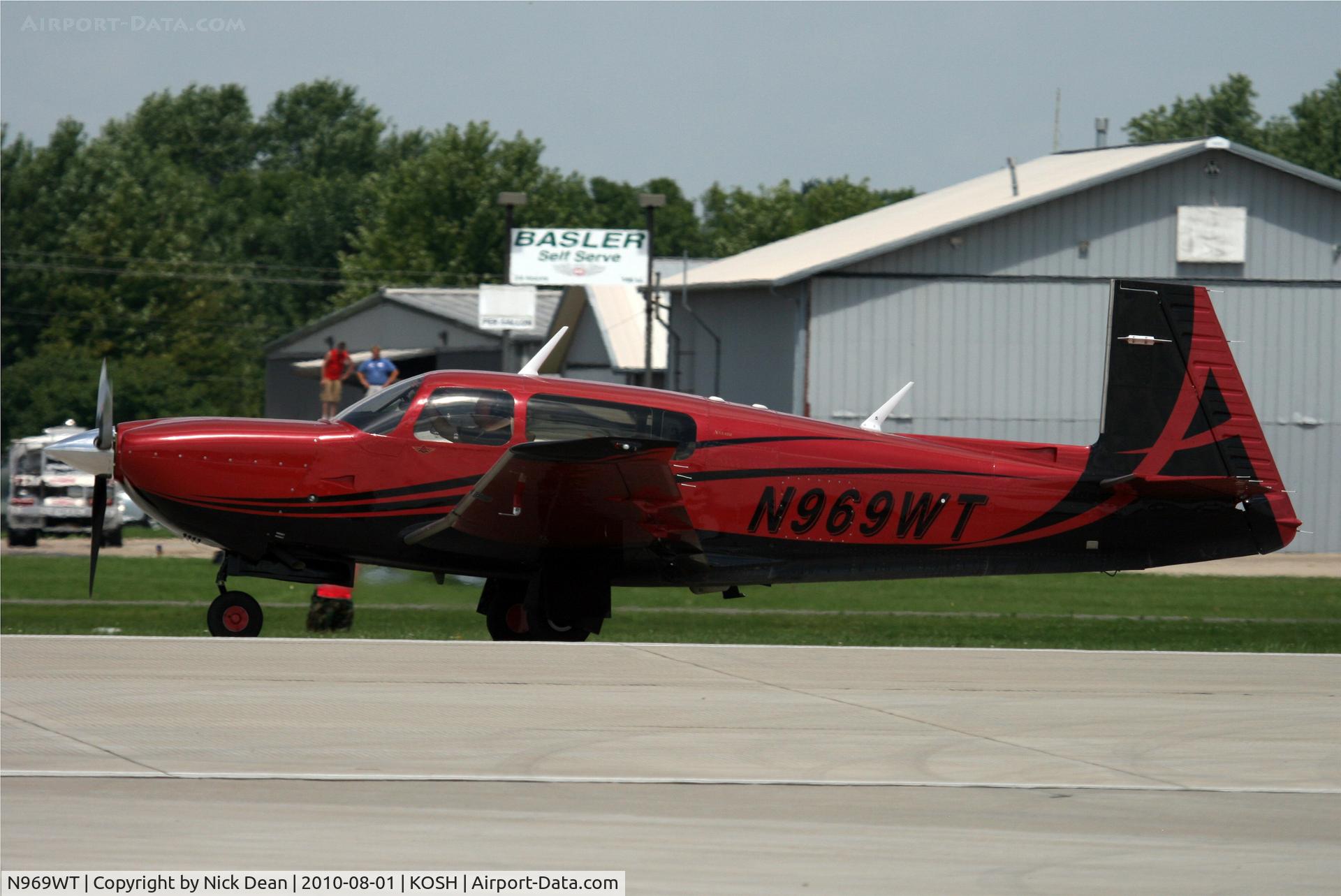 N969WT, 2007 Mooney M20TN Acclaim C/N 31-0051, KOSH