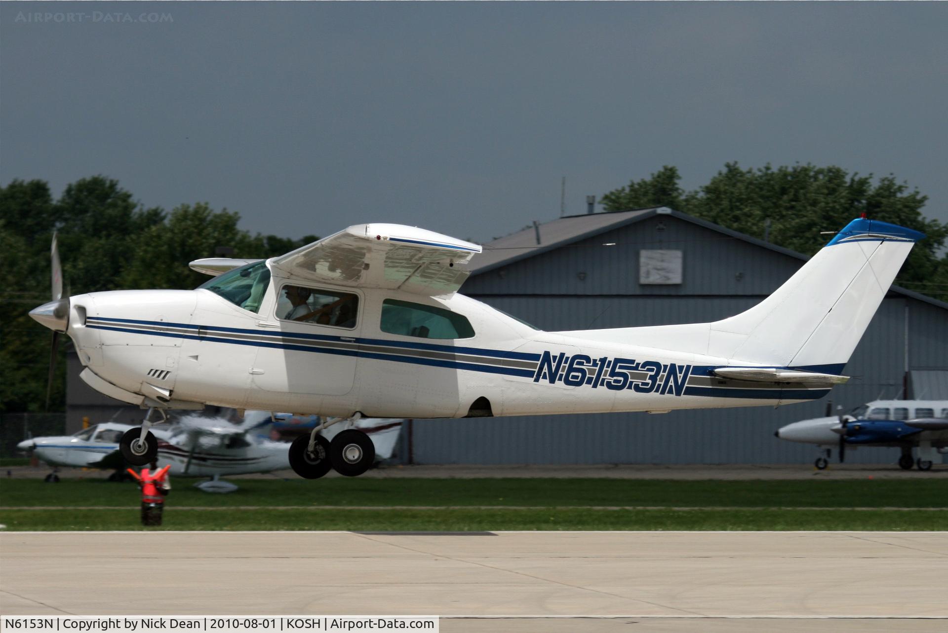 N6153N, 1978 Cessna 210M Centurion C/N 21062924, KOSH