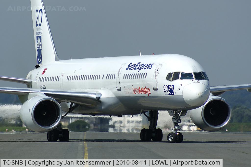 TC-SNB, 1994 Boeing 757-2Q8 C/N 26271, B757 at linz