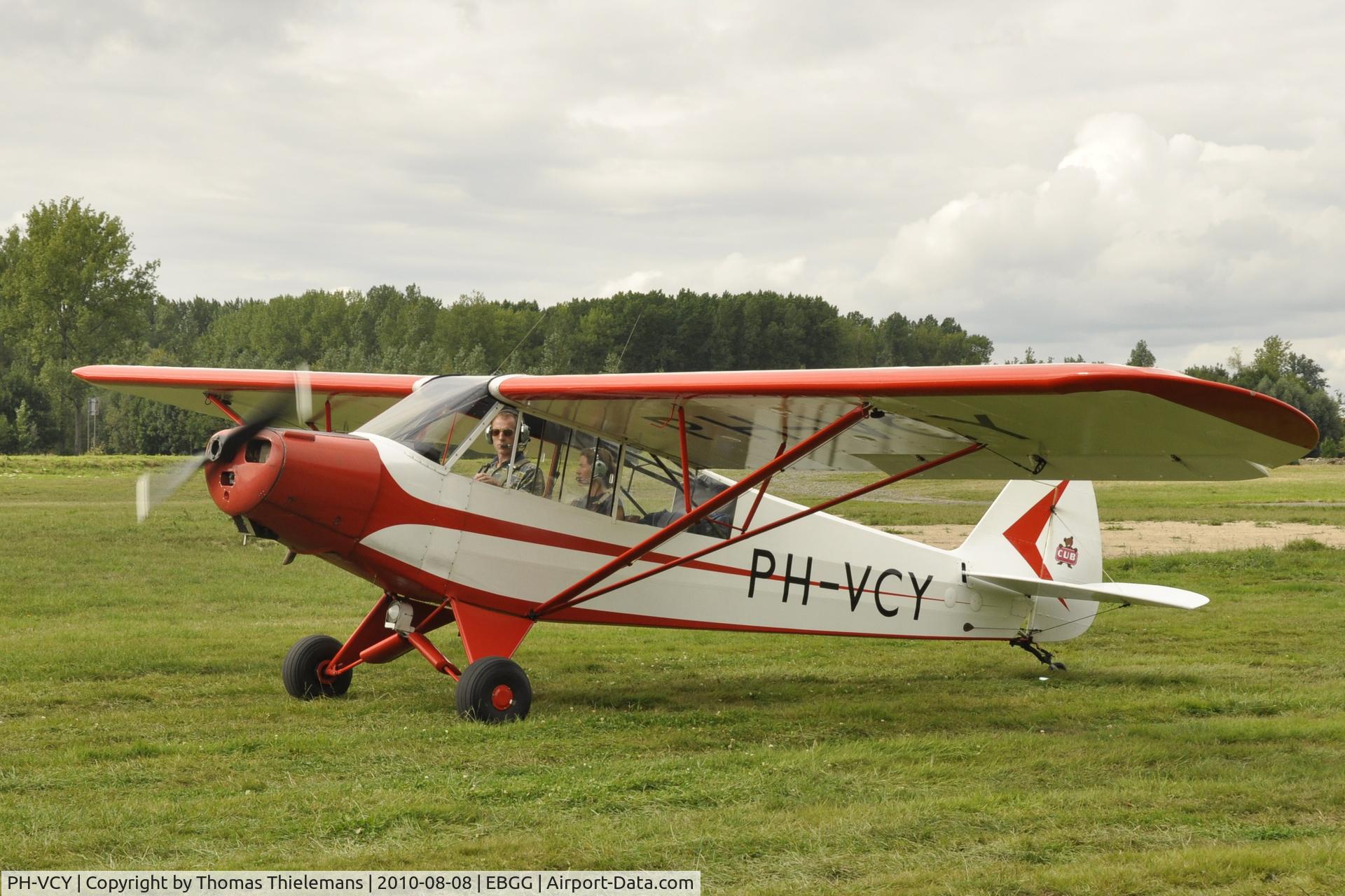 PH-VCY, 1954 Piper L-21B Super Cub (PA-18-135) C/N 18-3601, Opendeurdag VZP 2010