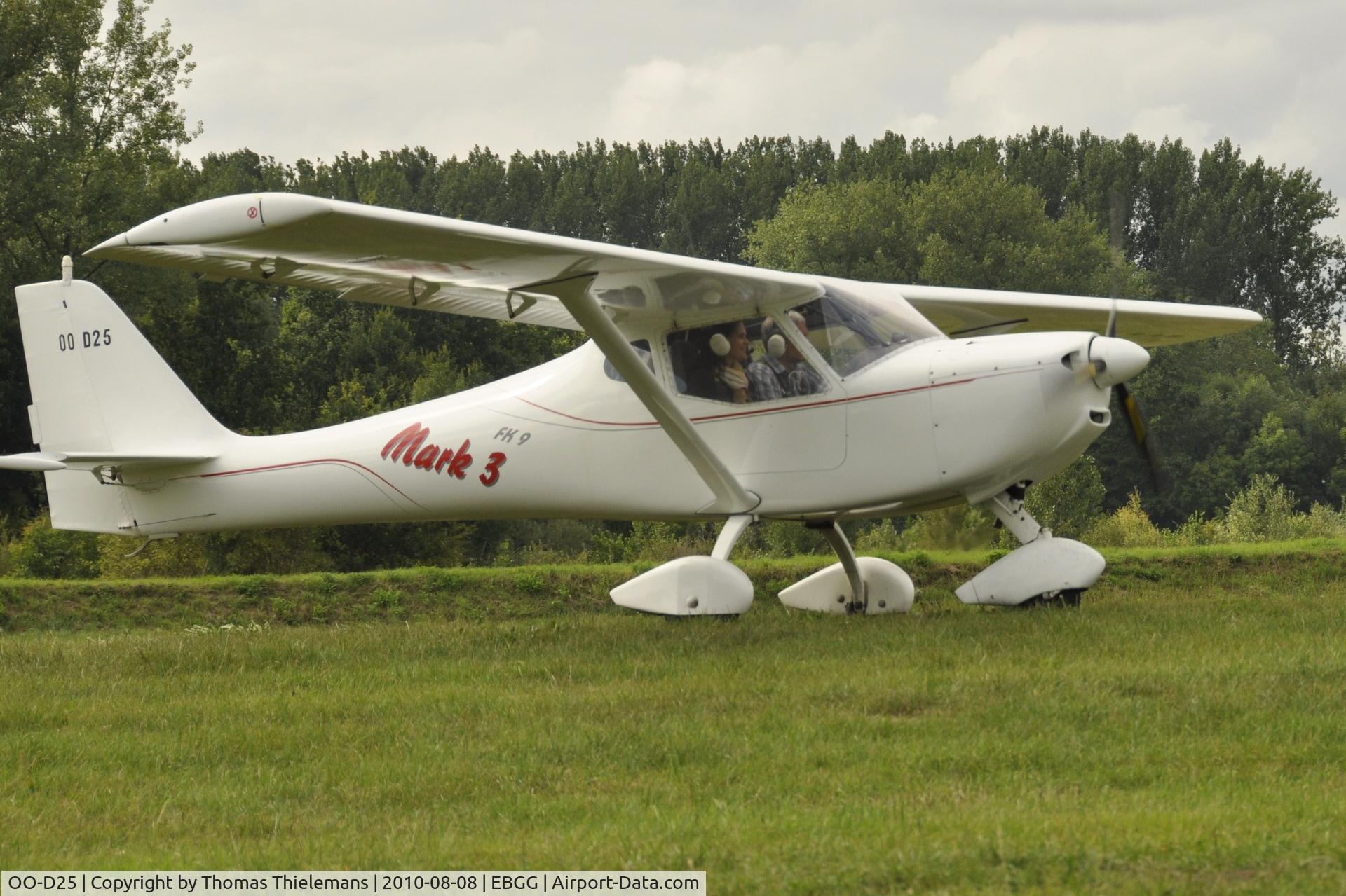 OO-D25, 2000 B & F Technik FK-9 Mark 3 C/N 134, Opendeurdag VZP 2010