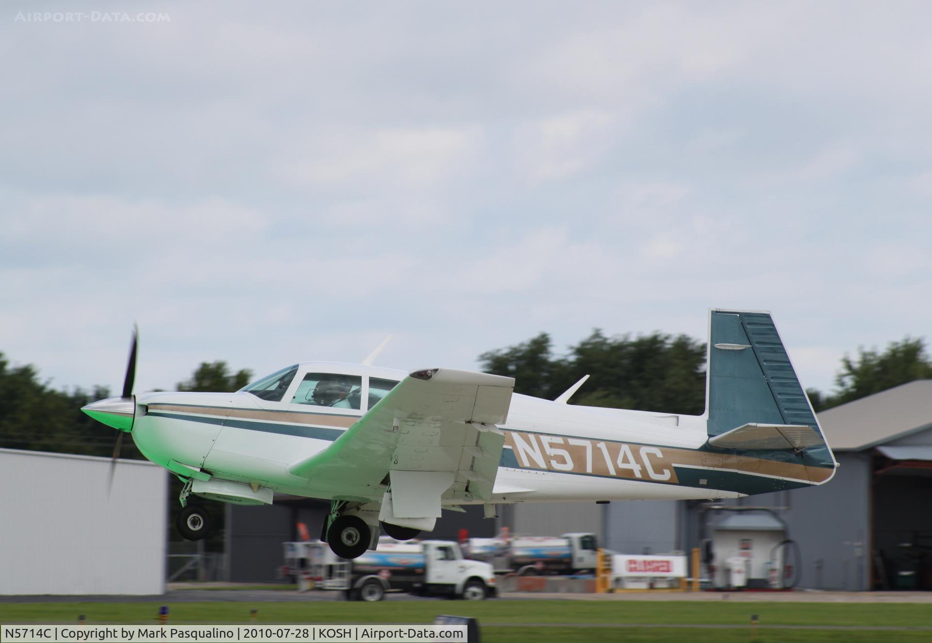 N5714C, 1983 Mooney M20J 201 C/N 24-1428, Mooney M20J