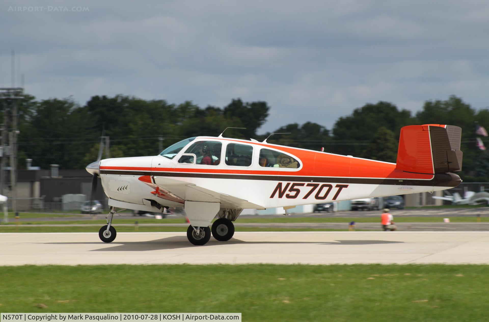 N570T, 1961 Beech N35 Bonanza C/N D-6747, Beech N35