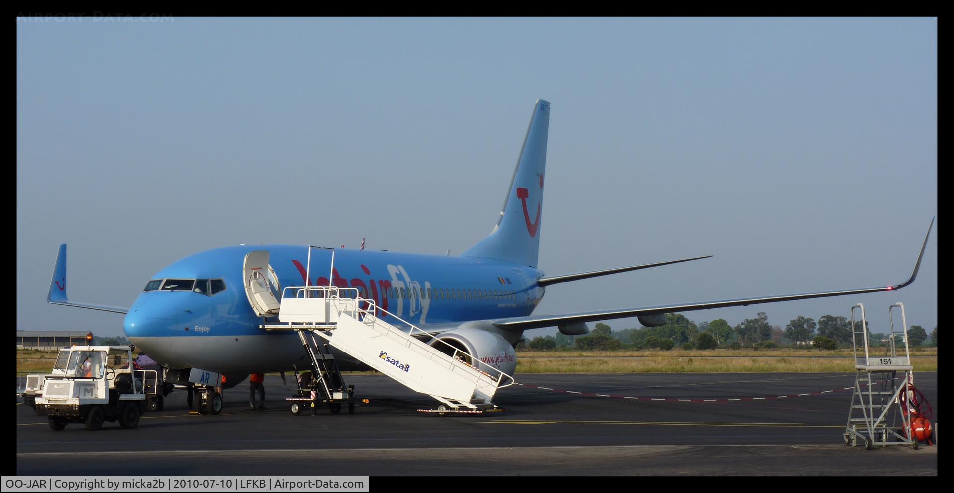 OO-JAR, 2009 Boeing 737-7K5 C/N 35150, Parked.