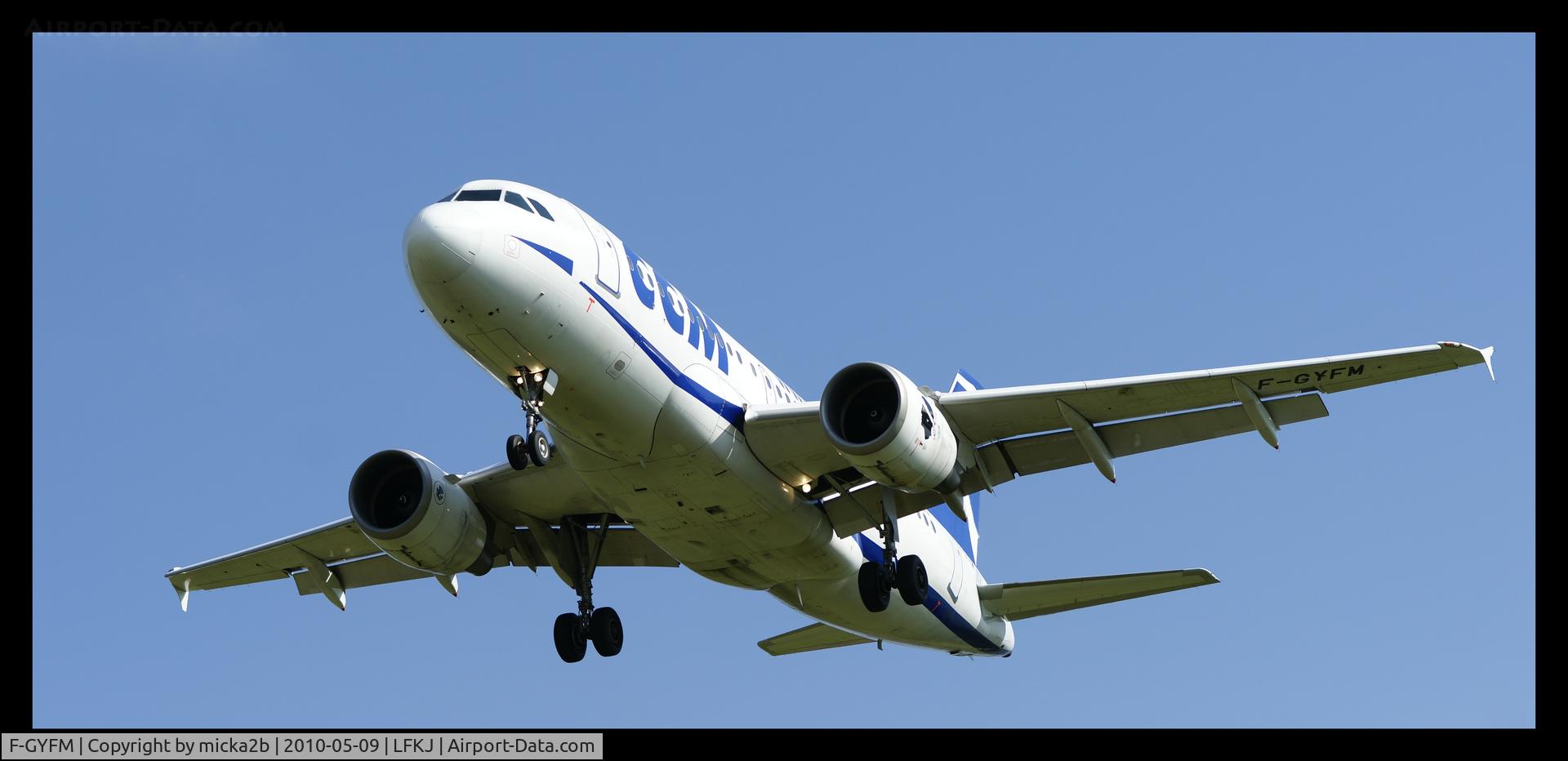 F-GYFM, 1999 Airbus A319-112 C/N 1068, Landing.
