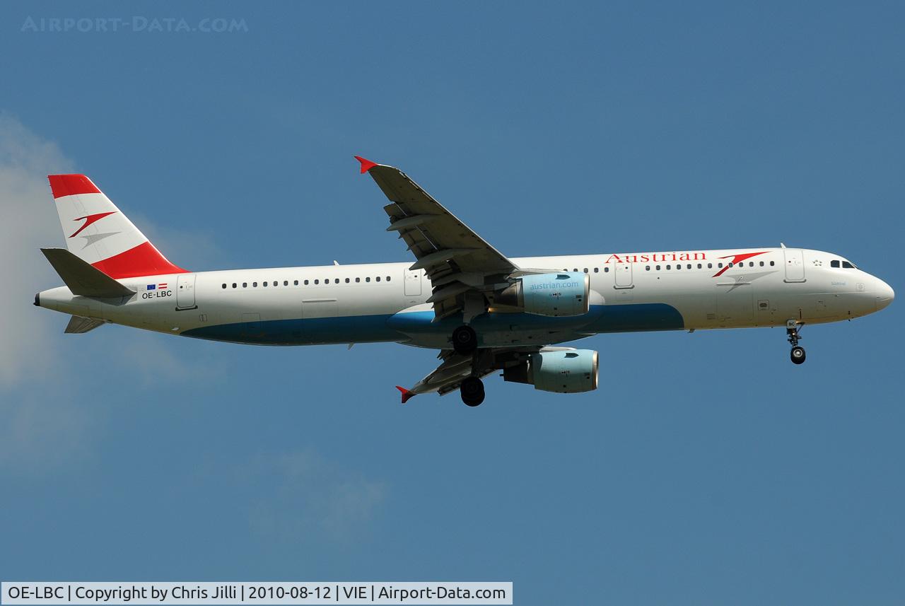 OE-LBC, 1996 Airbus A321-111 C/N 581, A321