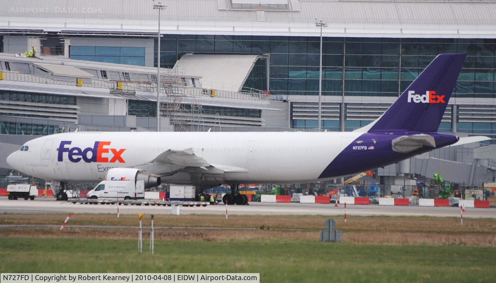 N727FD, 1990 Airbus A300B4-622R /F C/N 579, FedEx on stand