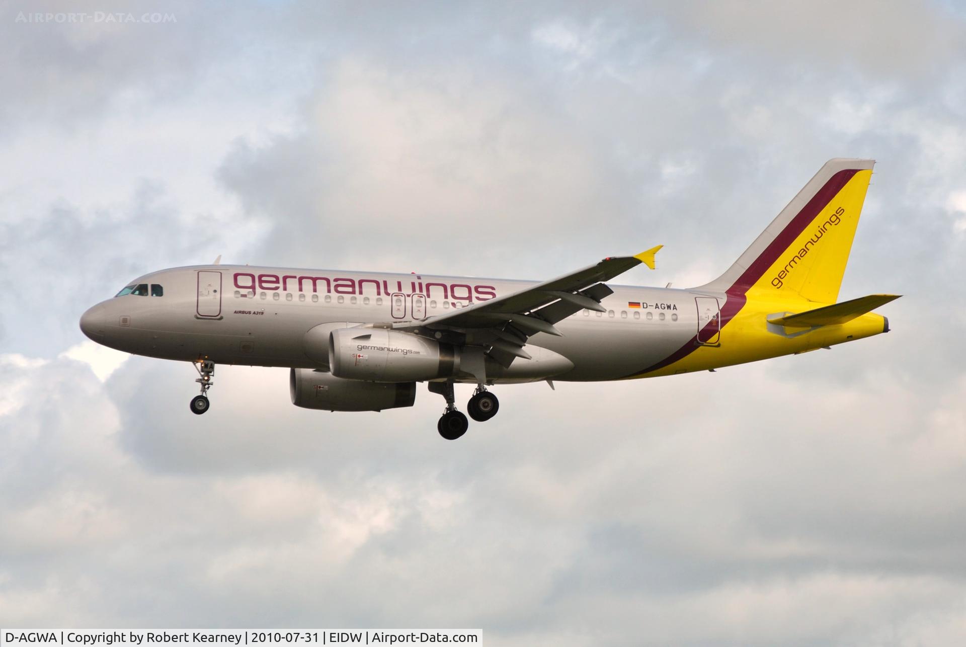 D-AGWA, 2006 Airbus A319-132 C/N 2813, GermanWings on short finals