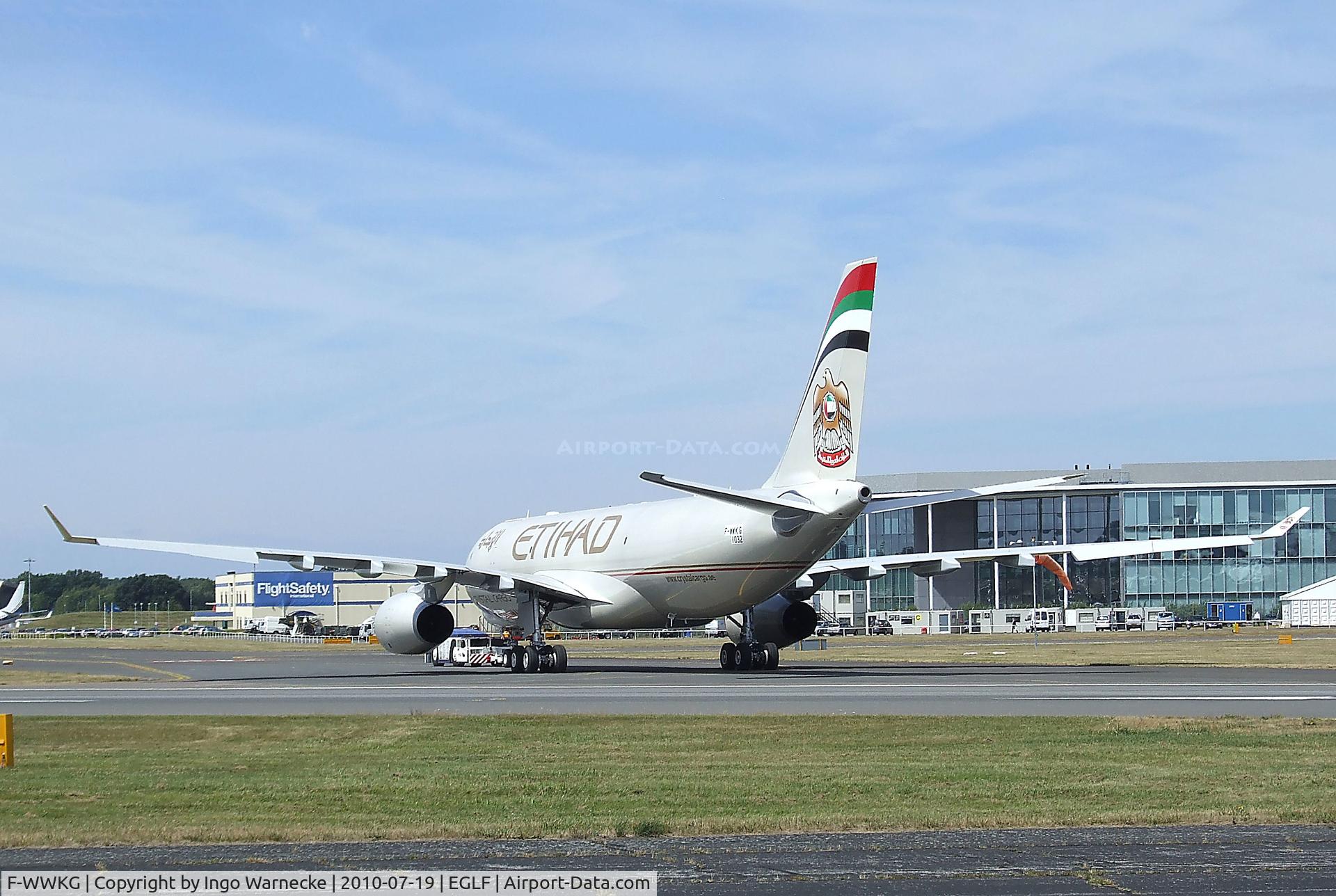F-WWKG, 2010 Airbus A330-243F C/N 1032, Airbus A330-200F of Etihad / Crystal Cargo at Farnborough International 2010