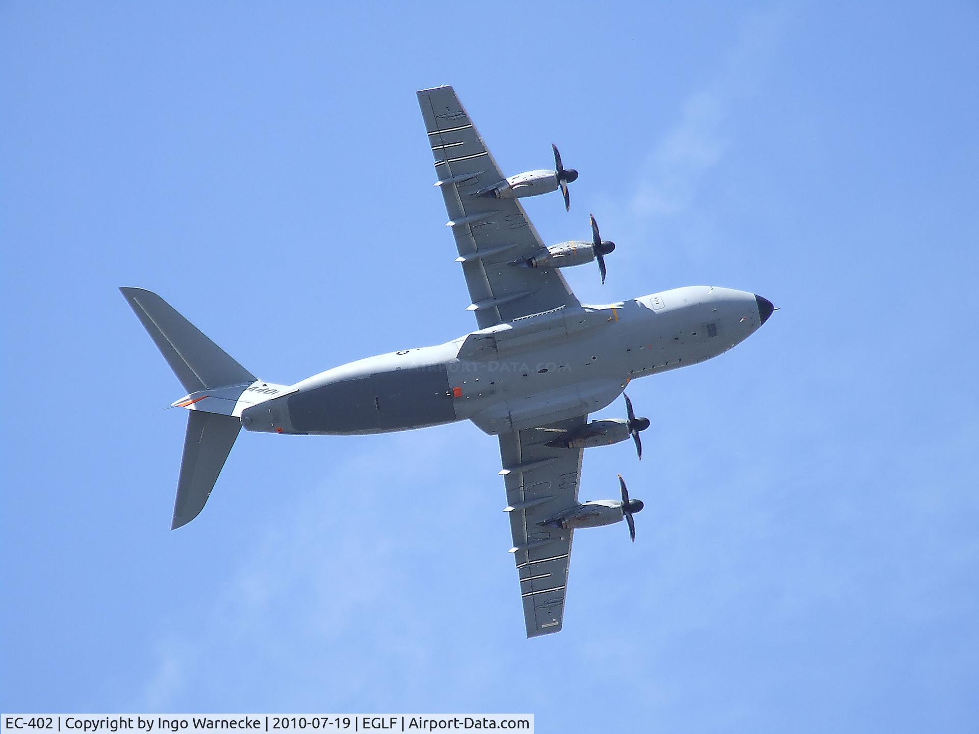 EC-402, 2010 Airbus A400M Atlas C/N 002, Airbus A400M second prototype flying display at Farnborough International 2010