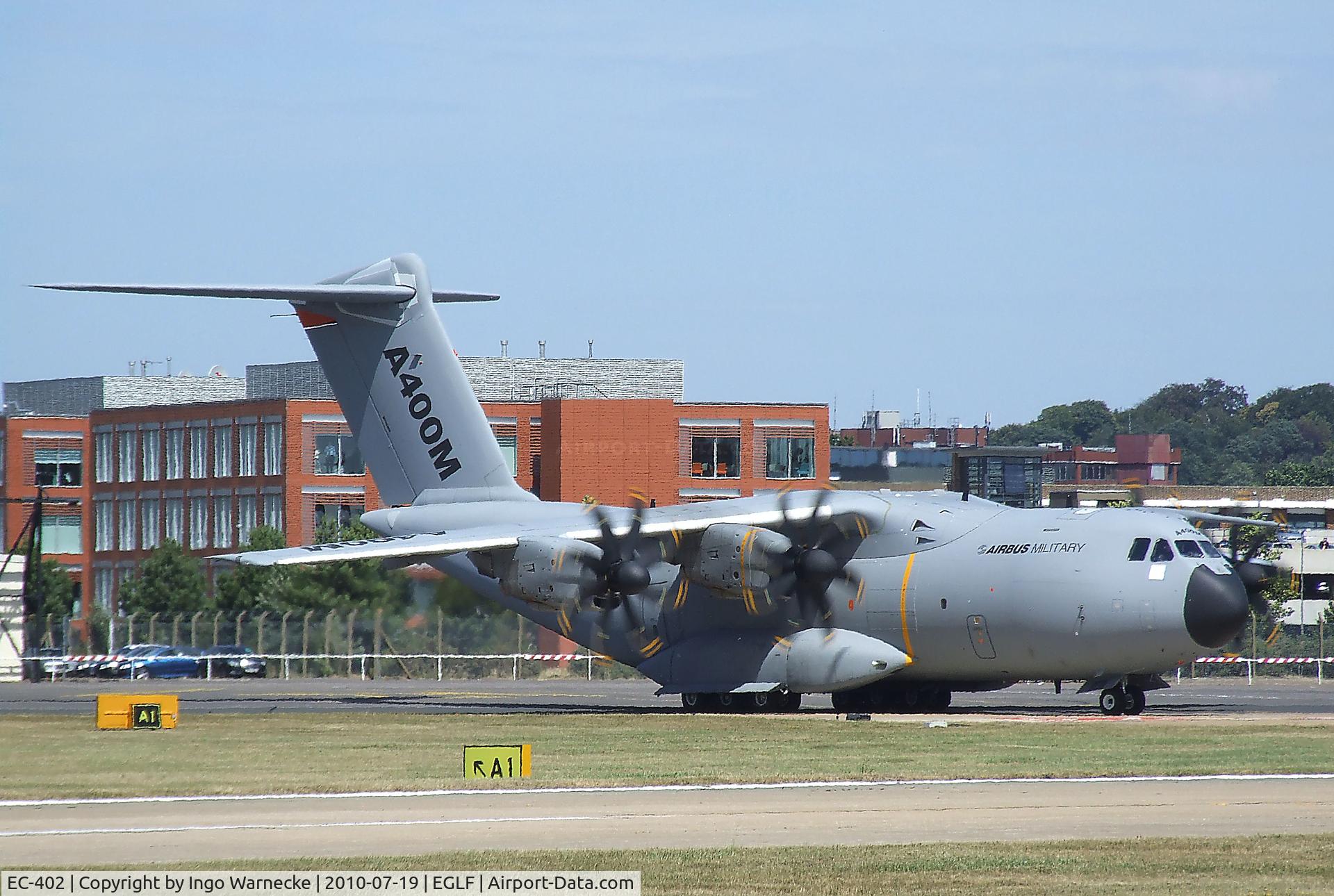 EC-402, 2010 Airbus A400M Atlas C/N 002, Airbus A400M second prototype ready for the flying display at Farnborough International 2010
