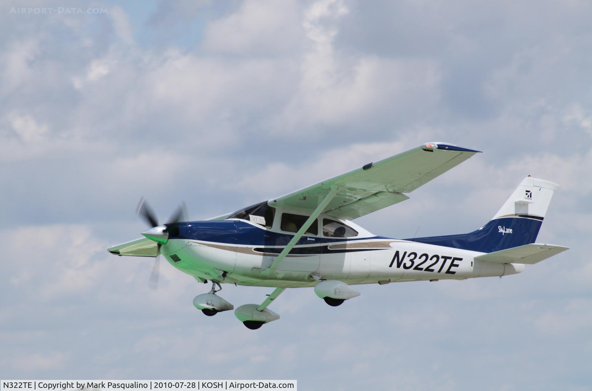 N322TE, 2004 Cessna 182T Skylane C/N 18281372, Cessna 182T