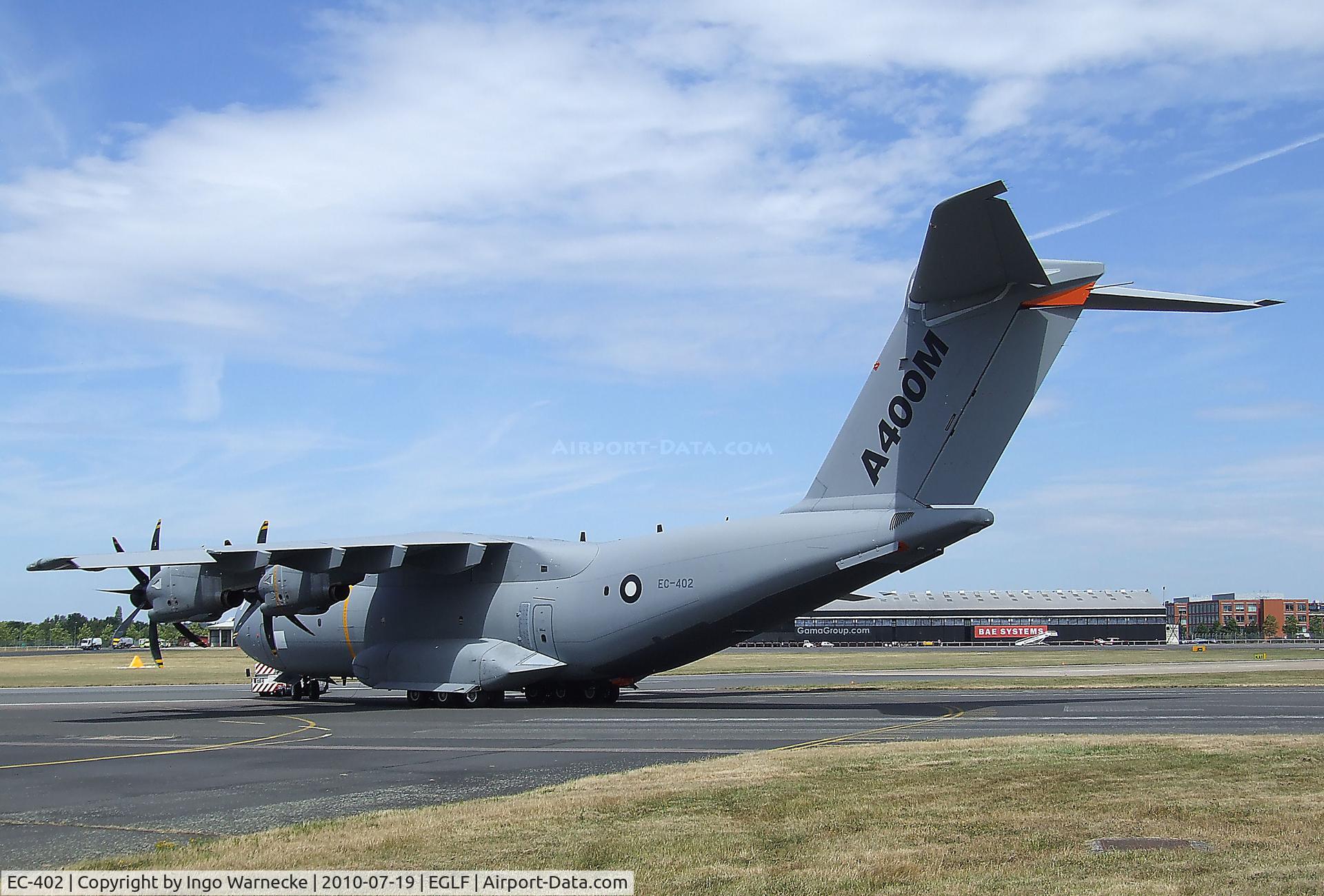 EC-402, 2010 Airbus A400M Atlas C/N 002, Airbus A400M second prototype being readied for the flying display at Farnborough International 2010