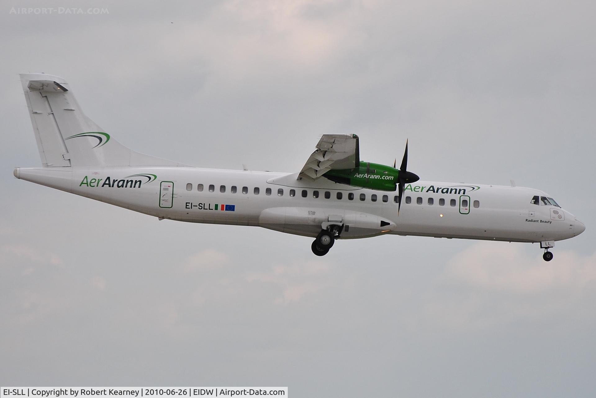 EI-SLL, 1994 ATR 72-212 C/N 387, Aer Arann on short finals to r/w 10