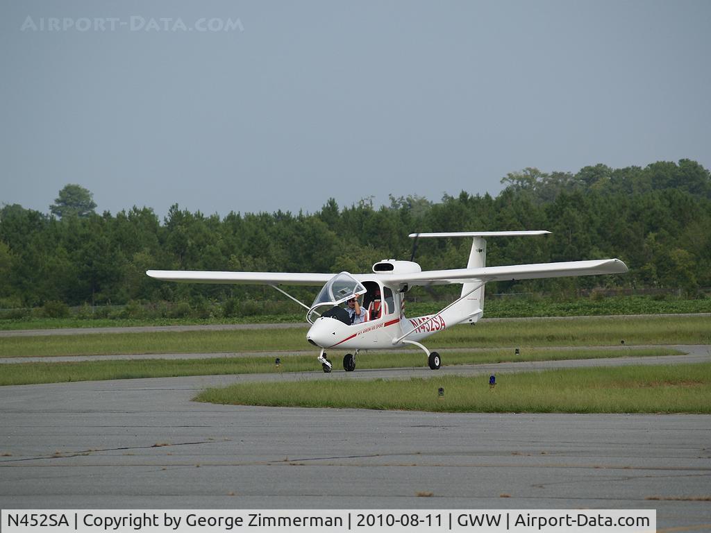 N452SA, 2007 Iniziative Industriali Italiane Sky Arrow 600 Sport C/N LSA011, Landed at Goldsboro-Wayne to pickup passenger