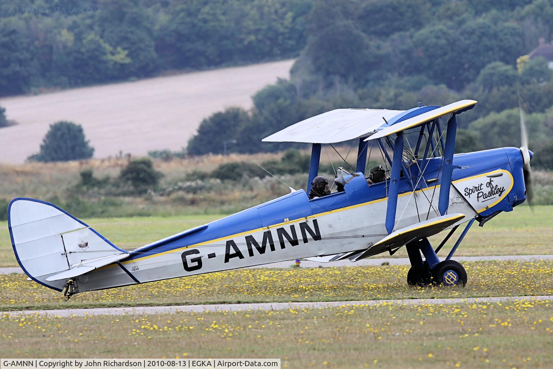 G-AMNN, 1944 De Havilland DH-82A Tiger Moth II C/N 86457, Taxying for departure