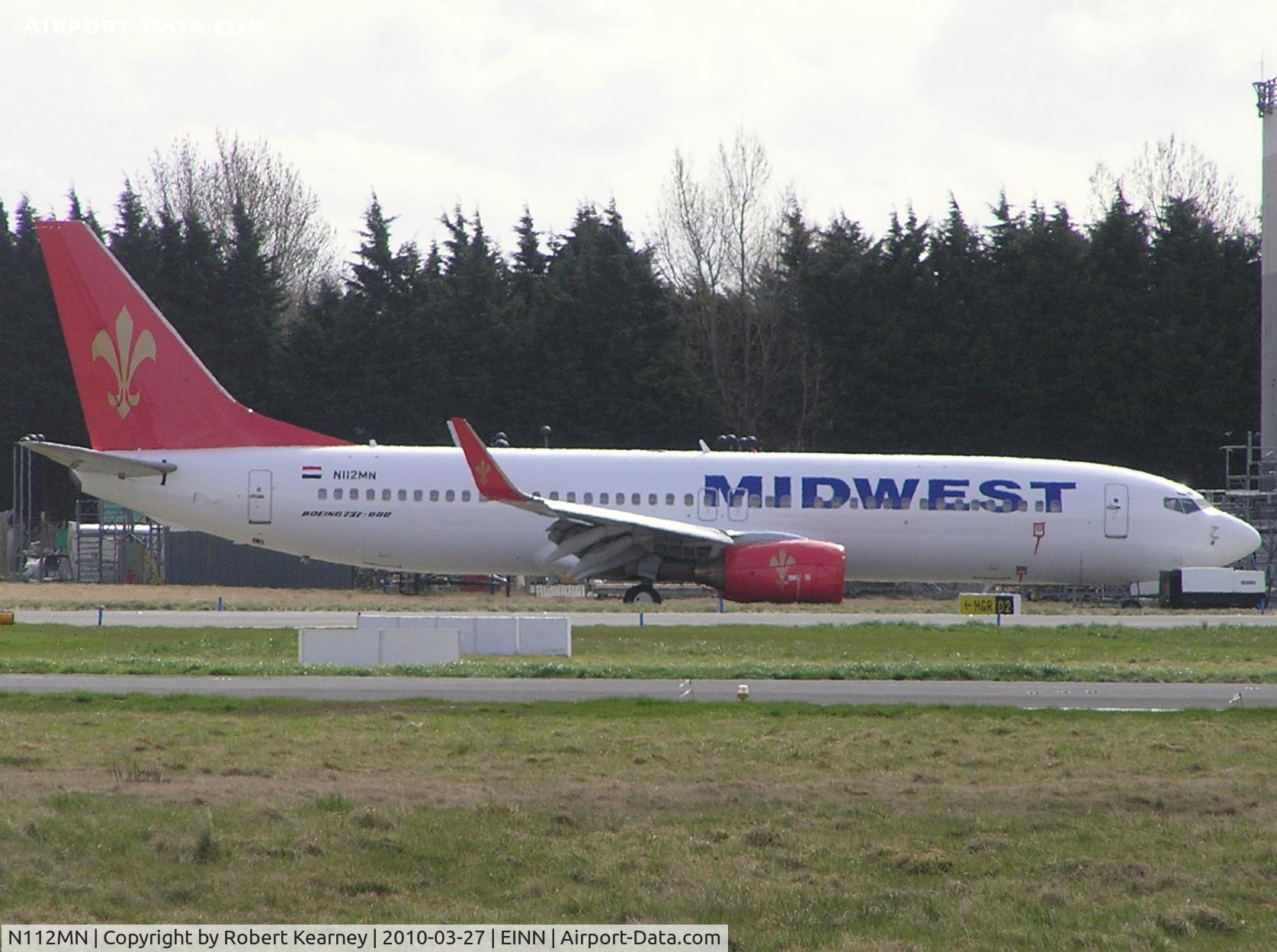 N112MN, 1999 Boeing 737-86N C/N 28591, New aircraft for MidWest airlines