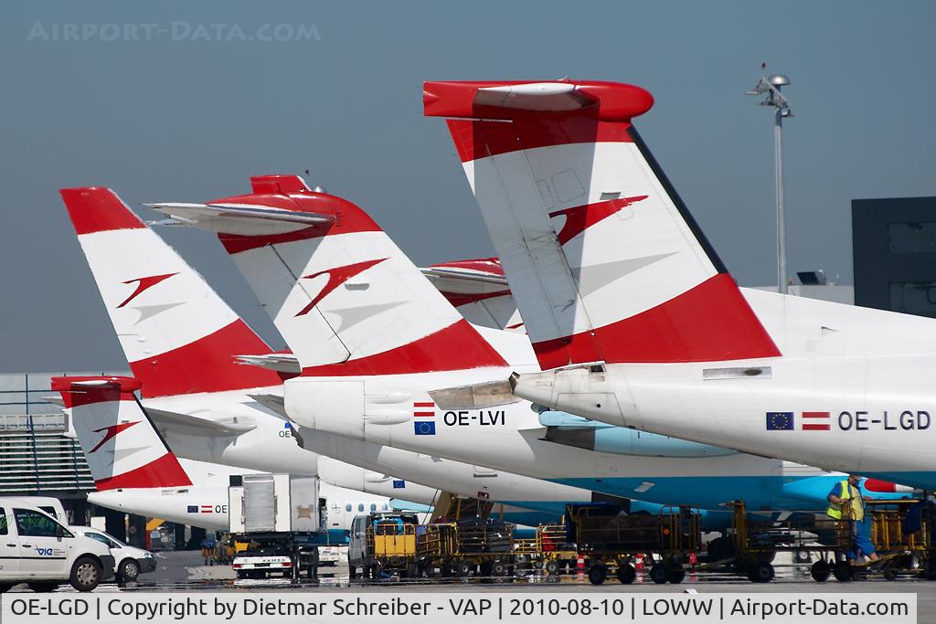 OE-LGD, 2000 De Havilland Canada DHC-8-402Q Dash 8 C/N 4027, Austrian Arrows Dash 8-400
