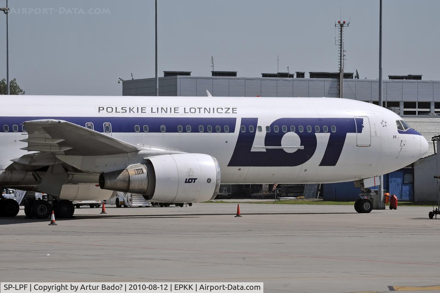 SP-LPF, 1992 Boeing 767-319/ER C/N 24876, Lot