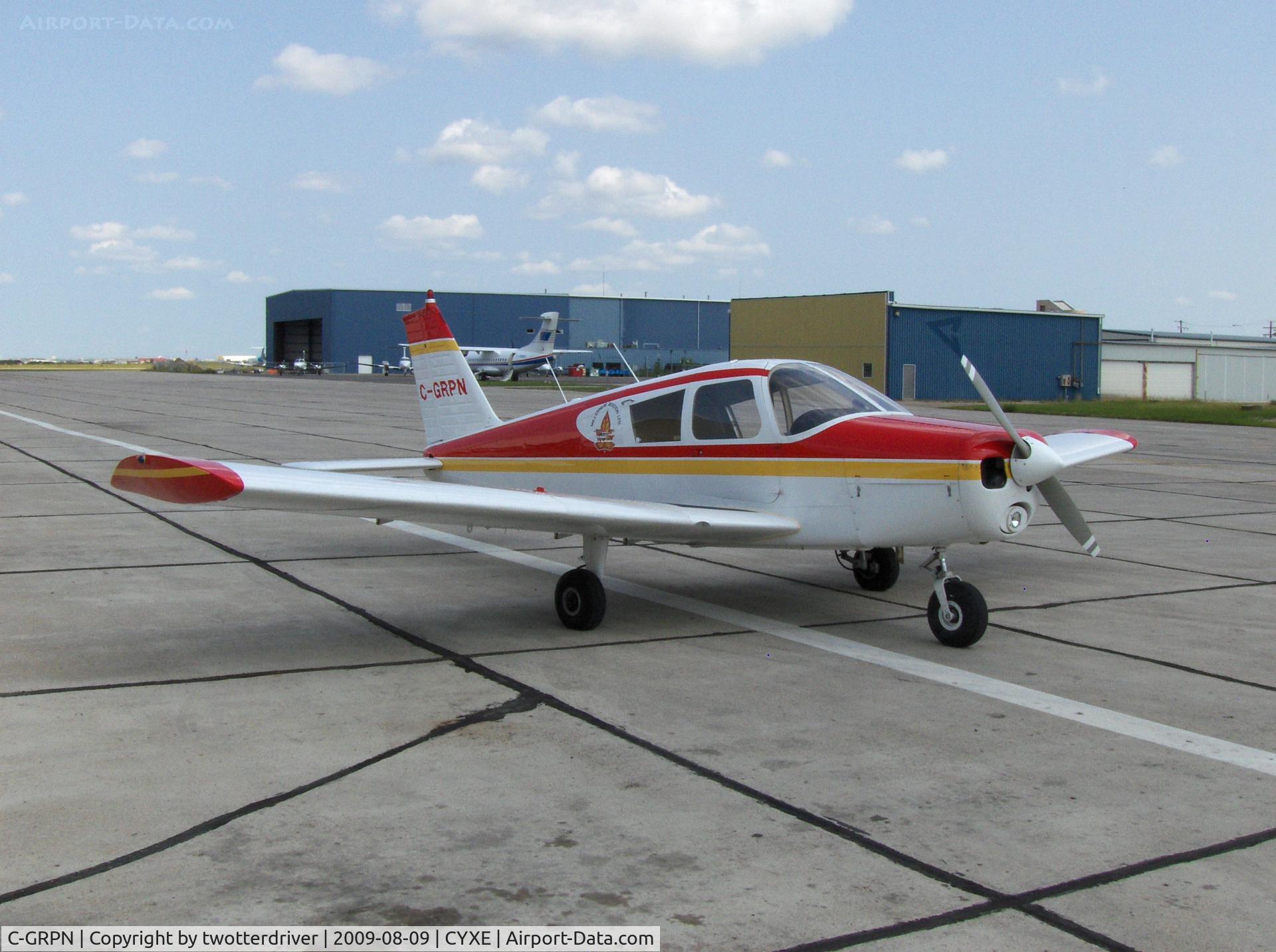 C-GRPN, 1971 Piper PA-28-140 C/N 287125002, On the Flight Line